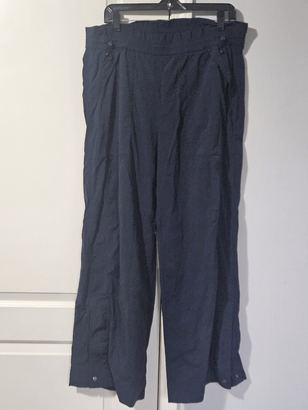 Athleta Trekkie Pants